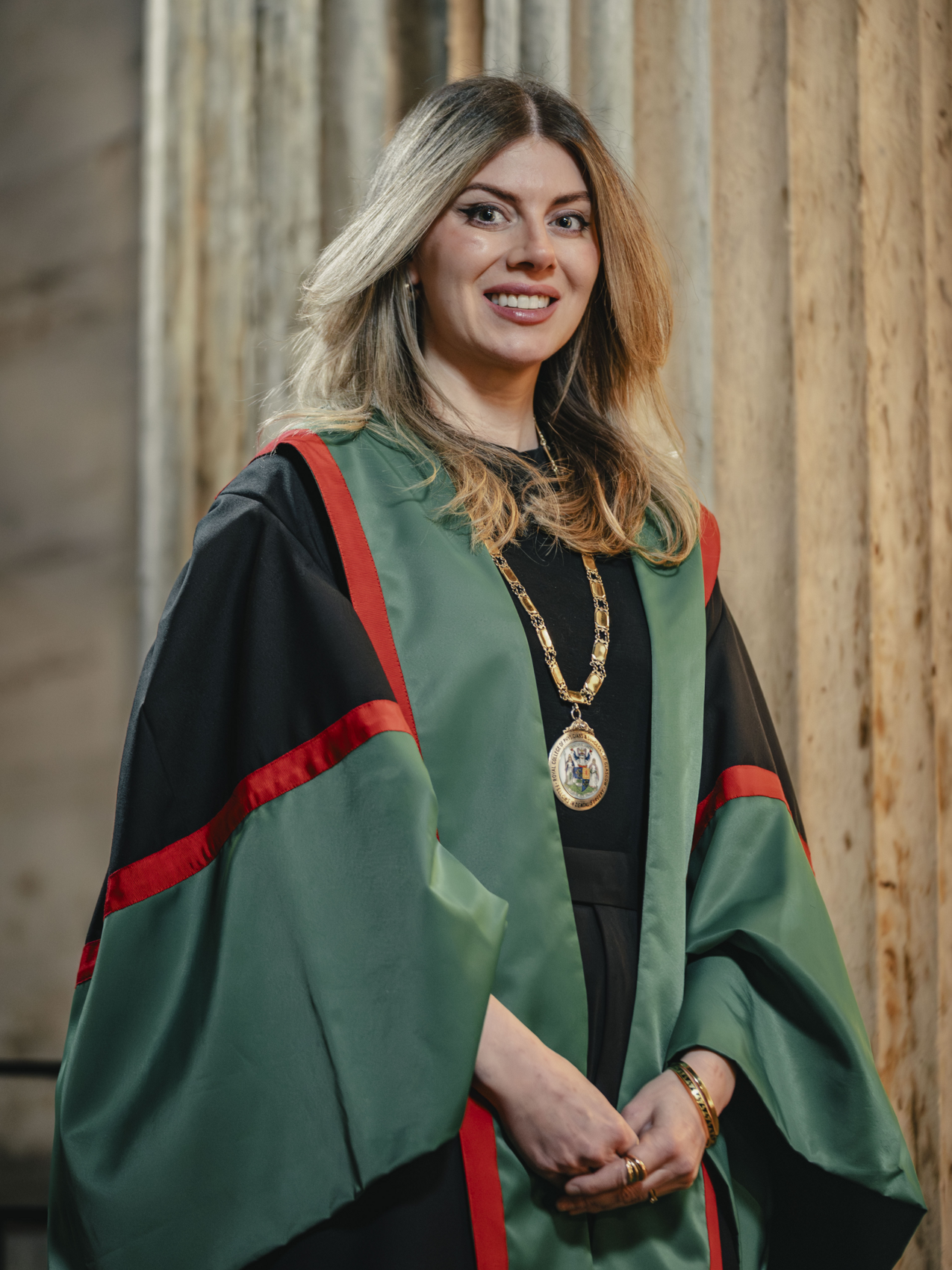 Vicki greig headshot